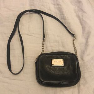 Michael kors crossbody